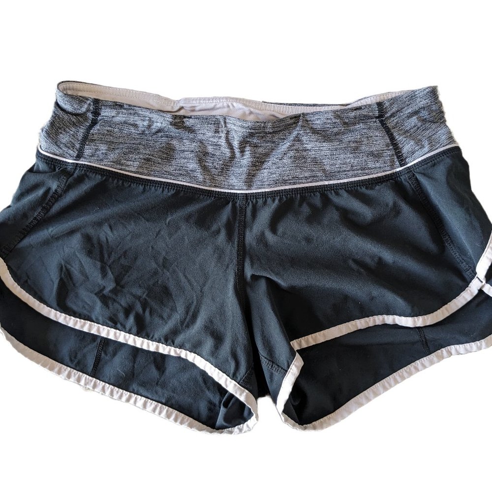 Lululemon Black/Gray Microfiber Lined Activewear Shorts - Size 4